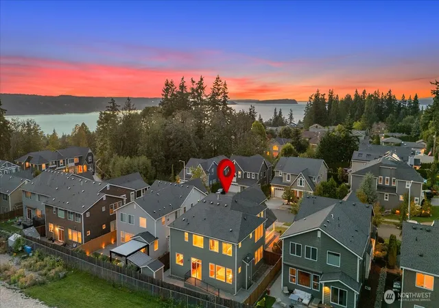 Photo 1 of Single family home for sale at 5028 70th Place Sw, Mukilteo, WA 98275 | MLS# NWM2561377 | Listing updated on 2026-09-23