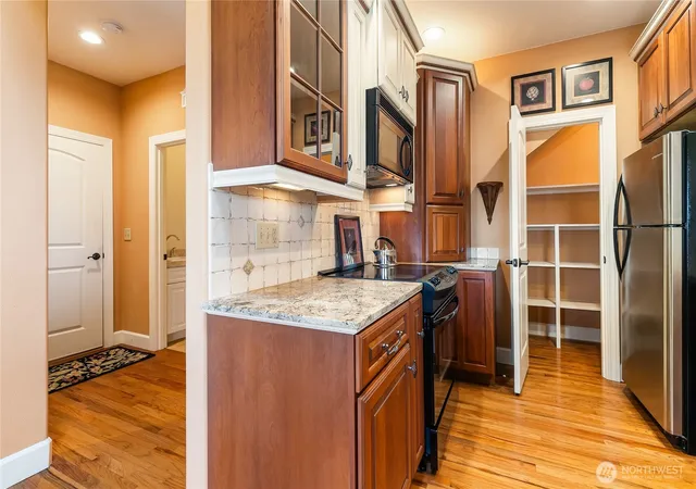 Photo 4 of Sale Pending at 2019 Bender Park Blvd #2, Lynden, WA 98264 | MLS# NWM2561409 | Listing updated on 2026-09-25