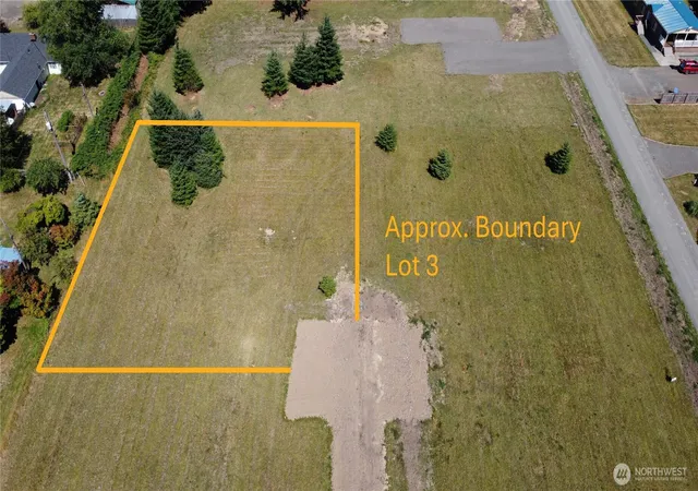 Photo 3 of Sale Pending at 9993 Two Cousins Dr, Forks, WA 98331 | MLS# NWM2561413 | Listing updated on 2026-09-30