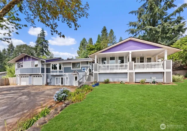 Photo 3 of Multi family home for sale at 115 Riverview Dr, Chehalis, WA 98532 | MLS# NWM2561415 | Listing updated on 2026-09-28