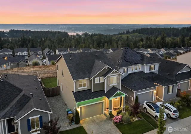 Photo 3 of Single family home for sale at 1391 Baker Hts Loop, Bremerton, WA 98312 | MLS# NWM2561419 | Listing updated on 2026-09-23