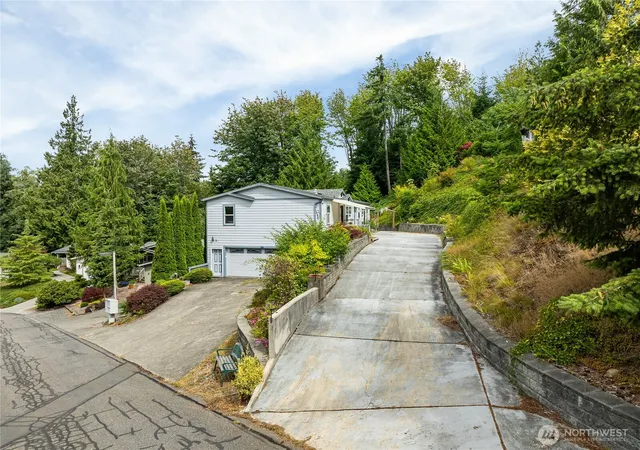 Photo 3 of Manufactured home for sale at 4949 Samish Way #6, Bellingham, WA 98229 | MLS# NWM2561420 | Listing updated on 2026-09-22