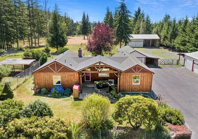 Photo 2 of Sale Pending at 1296 Centralia Alpha Rd, Chehalis, WA 98532 | MLS# NWM2561421 | Listing updated on 2026-09-25