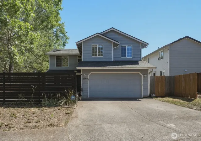 Photo 2 of Sale Pending at 8292 Ne Snowberry Loop, Vancouver, WA 98664 | MLS# NWM2561461 | Listing updated on 2026-08-06