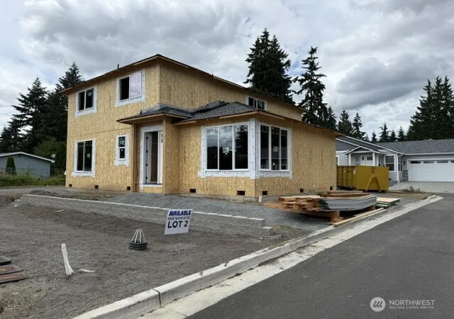 Photo 1 of Sale Pending at 2229 124th Street Se St, Everett, WA 98208 | MLS# NWM2561479 | Listing updated on 2026-10-01