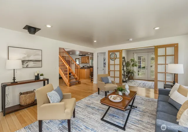 Photo 4 of Single family home for sale at 6827 Lakewood Rd, Stanwood, WA 98292 | MLS# NWM2561488 | Listing updated on 2026-09-23