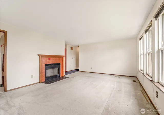 Photo 4 of Sale Pending at 12719 61st Place S, Seattle, WA 98178 | MLS# NWM2561491 | Listing updated on 2026-09-19