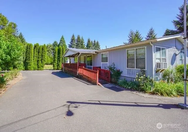 Photo 3 of Manufactured home for sale at 18103 NE 122nd Avenue, Battle Ground, WA 98604 | MLS# NWM2561524 | Listing updated on 2026-09-23