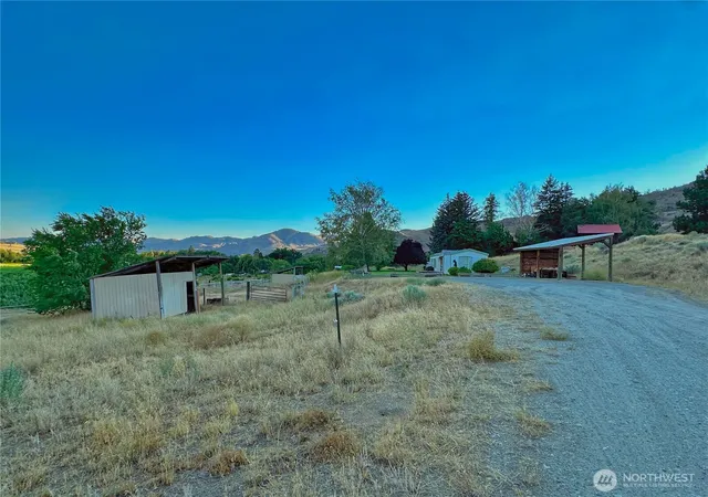 Photo 3 of Sale Pending at 9 Sunrise Hts Rd, Malott, WA 98829 | MLS# NWM2561532 | Listing updated on 2026-09-25
