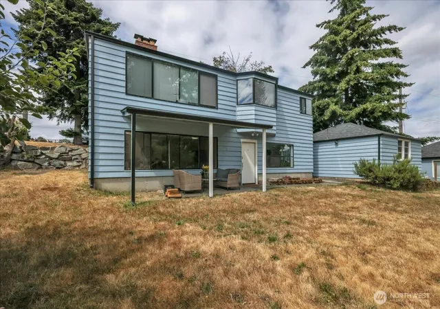 Multi family home for sale at 13622 51st Avenue S, Tukwila, WA 98168 | MLS# NWM2561535