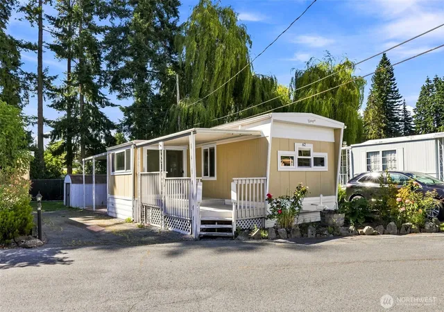 Photo 1 of Manufactured home for sale at 18501 52nd Avenue W #62, Lynnwood, WA 98037 | MLS# NWM2561538 | Listing updated on 2026-09-23