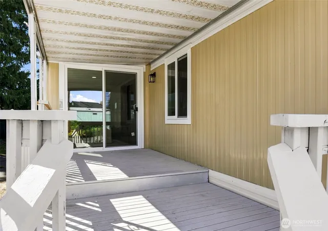 Photo 2 of Manufactured home for sale at 18501 52nd Avenue W #62, Lynnwood, WA 98037 | MLS# NWM2561538 | Listing updated on 2026-09-23
