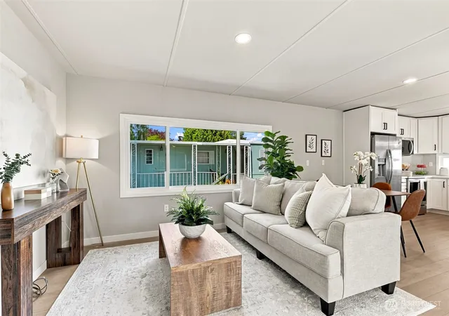 Photo 3 of Manufactured home for sale at 18501 52nd Avenue W #62, Lynnwood, WA 98037 | MLS# NWM2561538 | Listing updated on 2026-09-23