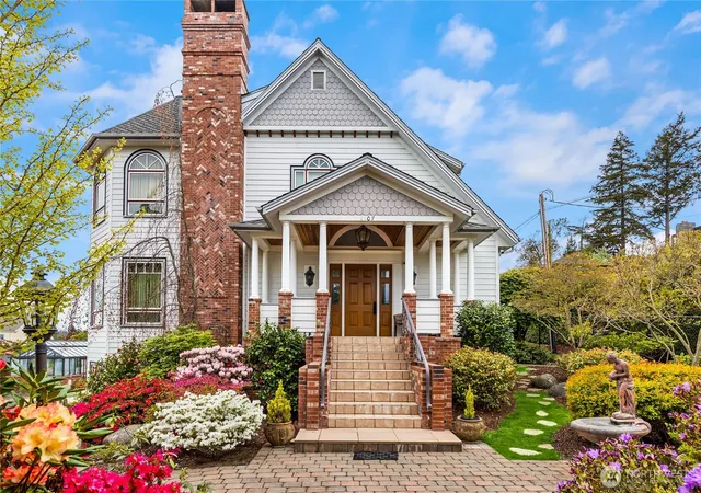 Photo 3 of Single family home for sale at 1107 Madison St, Port Townsend, WA 98368 | MLS# NWM2561544 | Listing updated on 2026-09-22