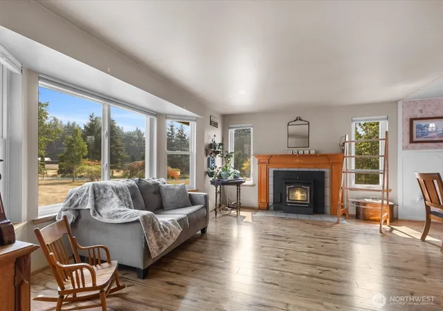 Photo 3 of Sale Pending at 1703 147th Street NW, Marysville, WA 98271 | MLS# NWM2561561 | Listing updated on 2026-09-25