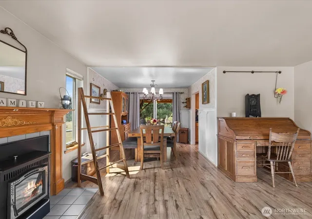 Photo 4 of Sale Pending at 1703 147th Street NW, Marysville, WA 98271 | MLS# NWM2561561 | Listing updated on 2026-09-25
