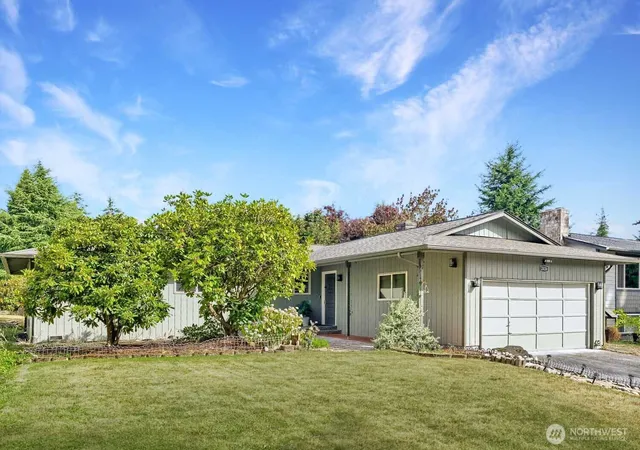 Photo 1 of Single family home for sale at 2026 Timber Trl, Bothell, WA 98012 | MLS# NWM2561563 | Listing updated on 2026-09-23