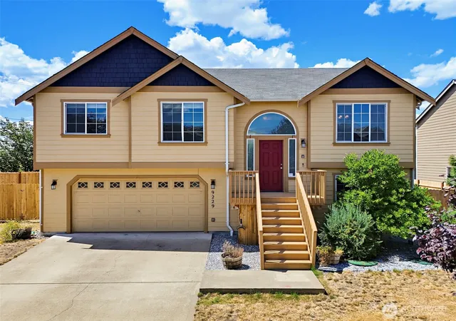 Photo 1 of Single family home for sale at 9229 Carys St Se, Yelm, WA 98597 | MLS# NWM2561576 | Listing updated on 2026-09-23