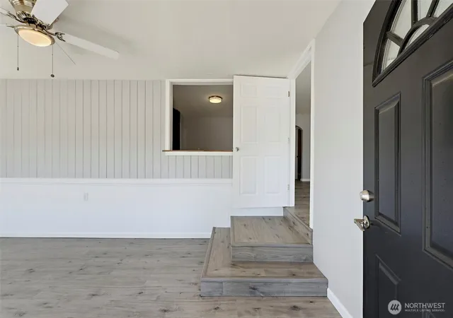 Photo 2 of Sale Pending at 3501 Harris Rd Se, Port Orchard, WA 98366 | MLS# NWM2561584 | Listing updated on 2026-09-30