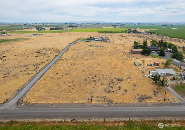 Photo 3 of Land for sale at 0 Road 10 Nw, Ephrata, WA 98823 | MLS# NWM2561610 | Listing updated on 2026-09-23