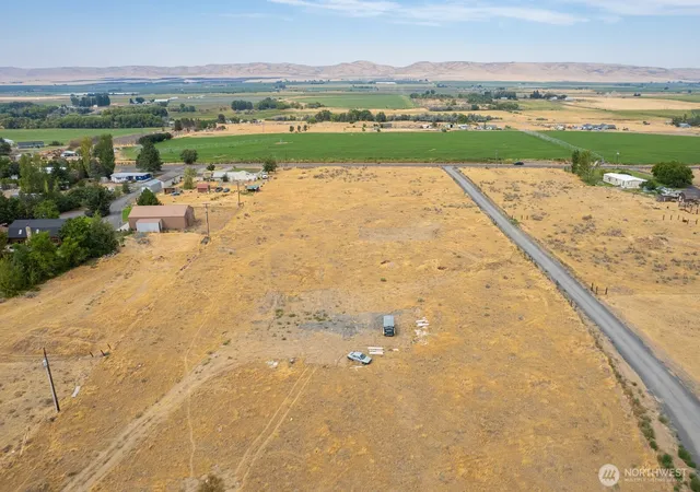 Photo 4 of Land for sale at 0 Road 10 NW, Ephrata, WA 98823 | MLS# NWM2561610 | Listing updated on 2026-09-23