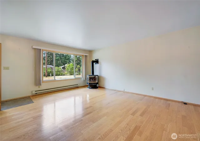 Photo 4 of Single family home for sale at 181 Hayden St, Port Hadlock, WA 98339 | MLS# NWM2561619 | Listing updated on 2026-09-23