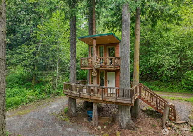 Photo 1 of Land for sale at 14125 Beaver Dr Se, Rainier, WA 98576 | MLS# NWM2561624 | Listing updated on 2026-09-23