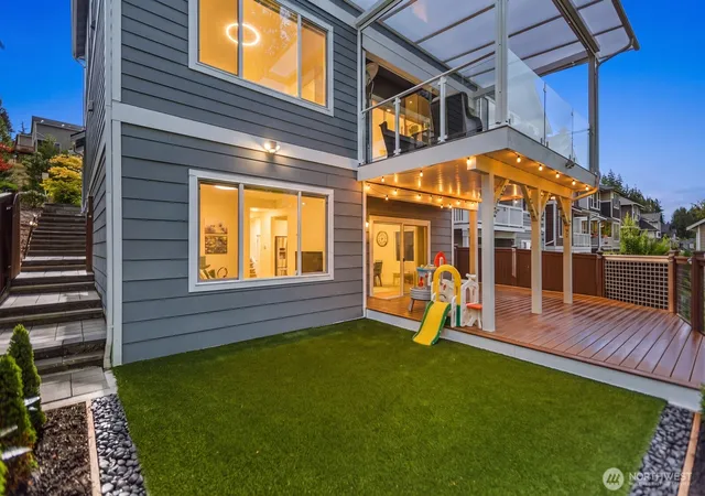 Photo 4 of Single family home for sale at 17805 3rd Avenue SE, Bothell, WA 98012 | MLS# NWM2561635 | Listing updated on 2026-10-02