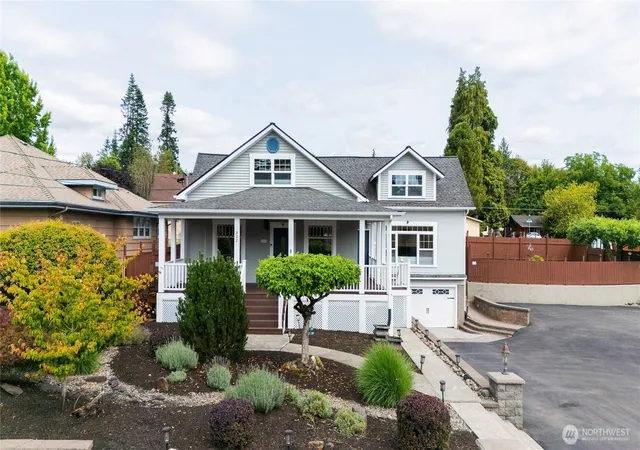 Photo 1 of Sale Pending at 322 Ne Kirby Ave, Castle Rock, WA 98611 | MLS# NWM2561644 | Listing updated on 2026-09-30
