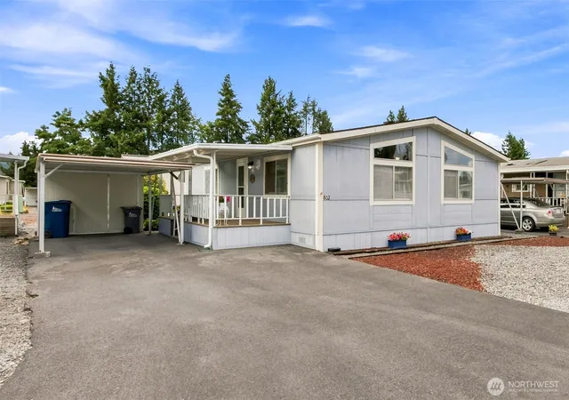 Photo 1 of Manufactured home for sale at 802 Cottonwood Dr, Enumclaw, WA 98022 | MLS# NWM2561646 | Listing updated on 2026-09-23