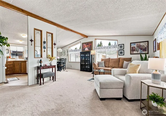 Photo 3 of Manufactured home for sale at 802 Cottonwood Dr, Enumclaw, WA 98022 | MLS# NWM2561646 | Listing updated on 2026-09-23