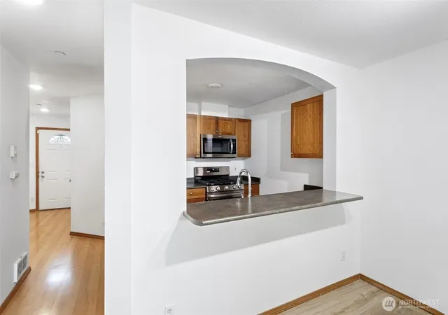 Photo 3 of Townhouse for sale at 13359 Ambaum Blvd Sw, Burien, WA 98146 | MLS# NWM2561666 | Listing updated on 2026-09-01