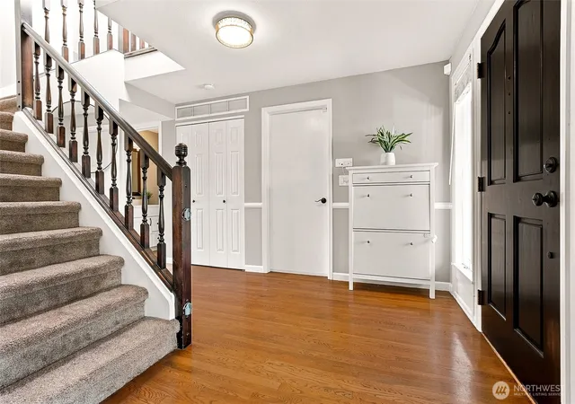 Photo 4 of Sale Pending at 12047 SE 277th Place, Kent, WA 98030 | MLS# NWM2561679 | Listing updated on 2026-09-25