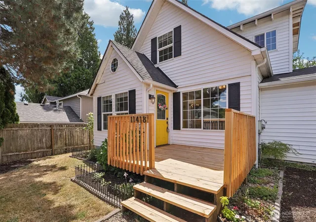 Photo 3 of Single family home for sale at 11418 Nw 7th Court, Vancouver, WA 98685 | MLS# NWM2561684 | Listing updated on 2026-09-24