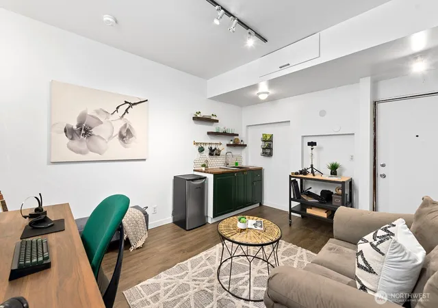 Photo 3 of Condo for sale at 22 John St #C, Seattle, WA 98109 | MLS# NWM2561685 | Listing updated on 2026-09-23