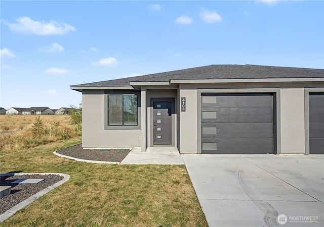 Photo 1 of Single family home for sale at 4103 Ne Quinn Dr, Moses Lake, WA 98837 | MLS# NWM2561701 | Listing updated on 2026-10-06