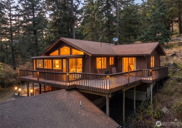 Photo 1 of Single family home for sale at 83 Cascade Way, Eastsound, WA 98245 | MLS# NWM2561708 | Listing updated on 2026-09-30