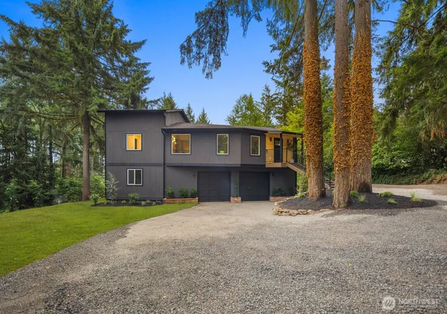 Photo 2 of Single family home for sale at 140 Brockway Rd, Chehalis, WA 98532 | MLS# NWM2561729 | Listing updated on 2026-10-02