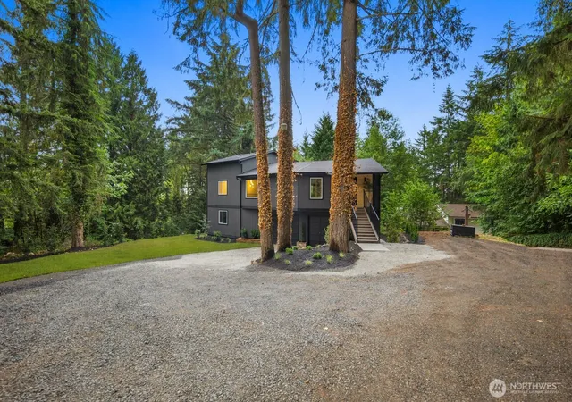 Photo 3 of Single family home for sale at 140 Brockway Rd, Chehalis, WA 98532 | MLS# NWM2561729 | Listing updated on 2026-10-02