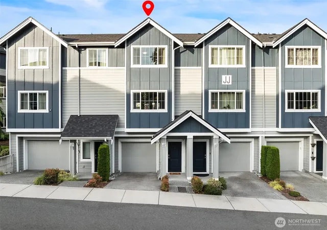 Photo 2 of Sale Pending at 1621 Seattle Hl Rd #JJ-2, Bothell, WA 98012 | MLS# NWM2561737 | Listing updated on 2026-10-12