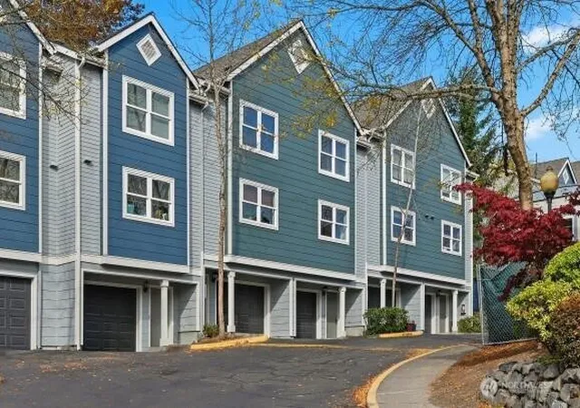 Photo 1 of Townhouse for sale at 3116 164th Street Sw #1204, Lynnwood, WA 98087 | MLS# NWM2561740 | Listing updated on 2026-10-02