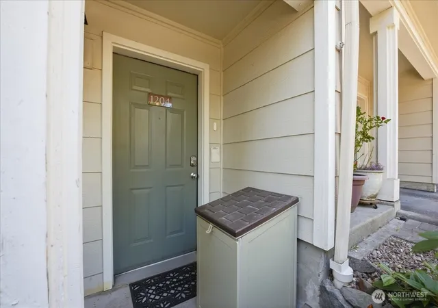 Photo 2 of Townhouse for sale at 3116 164th Street Sw #1204, Lynnwood, WA 98087 | MLS# NWM2561740 | Listing updated on 2026-10-02