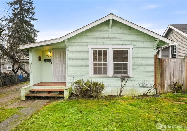 Photo 1 of Sale Pending at 1929 11th Street, Bremerton, WA 98337 | MLS# NWM2561750 | Listing updated on 2026-09-28