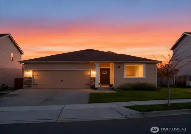 Photo 1 of Single family home for sale at 28415 76th Drive Nw, Stanwood, WA 98292 | MLS# NWM2561758 | Listing updated on 2026-09-23