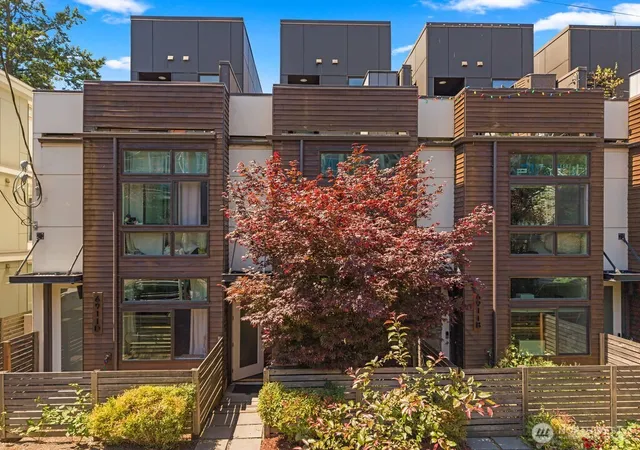 Photo 3 of Townhouse for sale at 6911 California Ave Sw #C, Seattle, WA 98136 | MLS# NWM2561761 | Listing updated on 2026-09-25