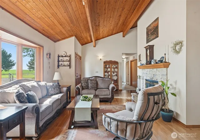 Photo 3 of Single family home for sale at 3011 Birch Rd, Pasco, WA 99301 | MLS# NWM2561762 | Listing updated on 2026-09-28