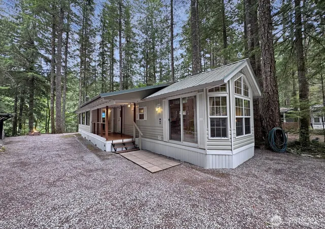Photo 1 of Manufactured home for sale at 194 E Big River Blvd #3, Deming, WA 98244 | MLS# NWM2561766 | Listing updated on 2026-09-23