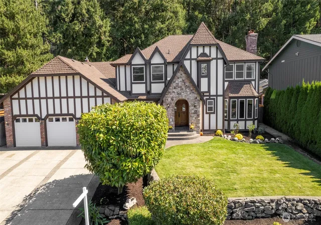 Photo 1 of Sale Pending at 5305 87th Avenue Ct W, University Place, WA 98467 | MLS# NWM2561776 | Listing updated on 2026-09-25