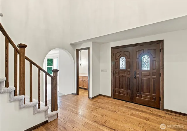 Photo 4 of Sale Pending at 5305 87th Avenue Ct W, University Place, WA 98467 | MLS# NWM2561776 | Listing updated on 2026-09-25