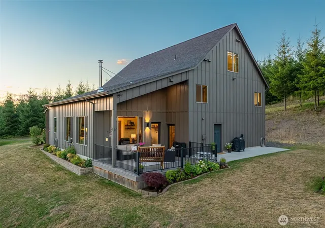 Photo 3 of Single family home for sale at 214 Bootjack Ln, Kelso, WA 98626 | MLS# NWM2561786 | Listing updated on 2026-09-23